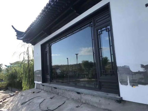服务区中式门窗选哪种好？冠墅阳光室内木门窗安装服务推荐