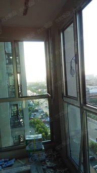 专业家装门窗定制 一站式解决方案，打造宁静舒适家居空间